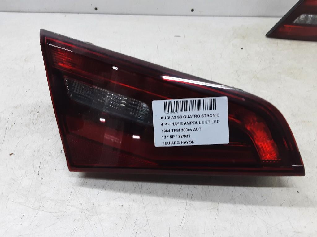 PANNEAU ARRIÈRE GAUCHE AVEC LAMPE S3 Sportback (8VA / 8VF), Utilisé, Audi