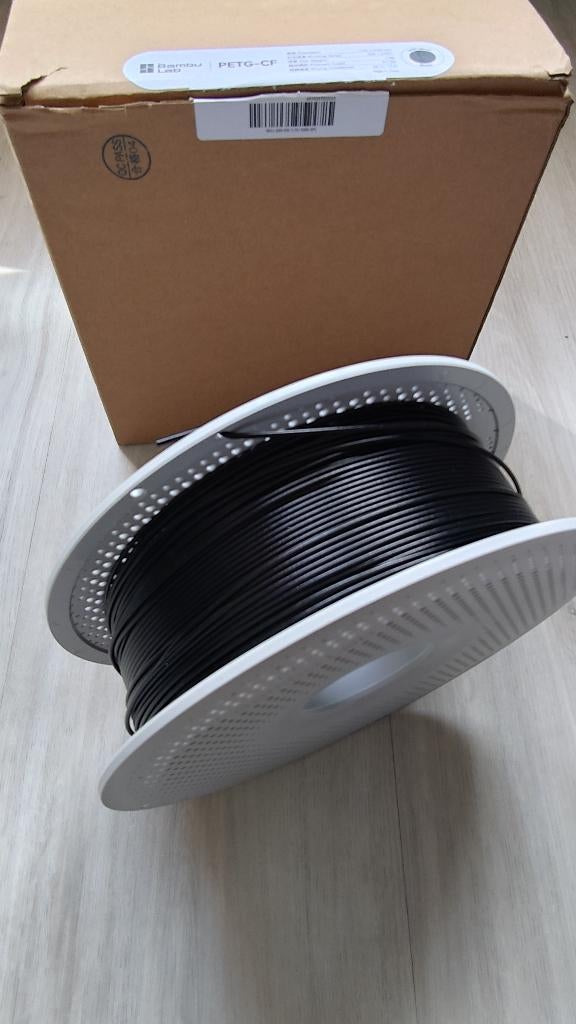 Bambulab petg carbon fiber black met spoel., Enlèvement ou Envoi, Neuf, Bobines de filament