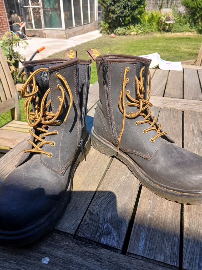 Dokter Martens goede staat!, Kleding | Dames, Schoenen, Ophalen, Bruin
