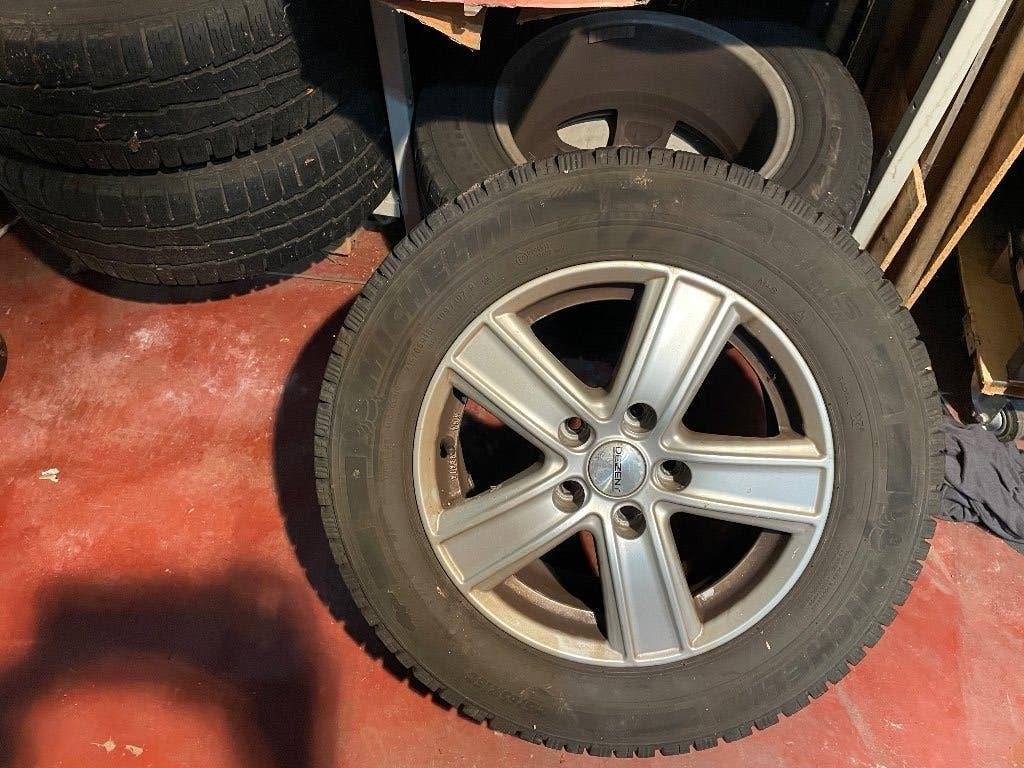 Autoband winterband, Auto-onderdelen, Ophalen, Banden en Velgen, Winterbanden, Bestelwagen