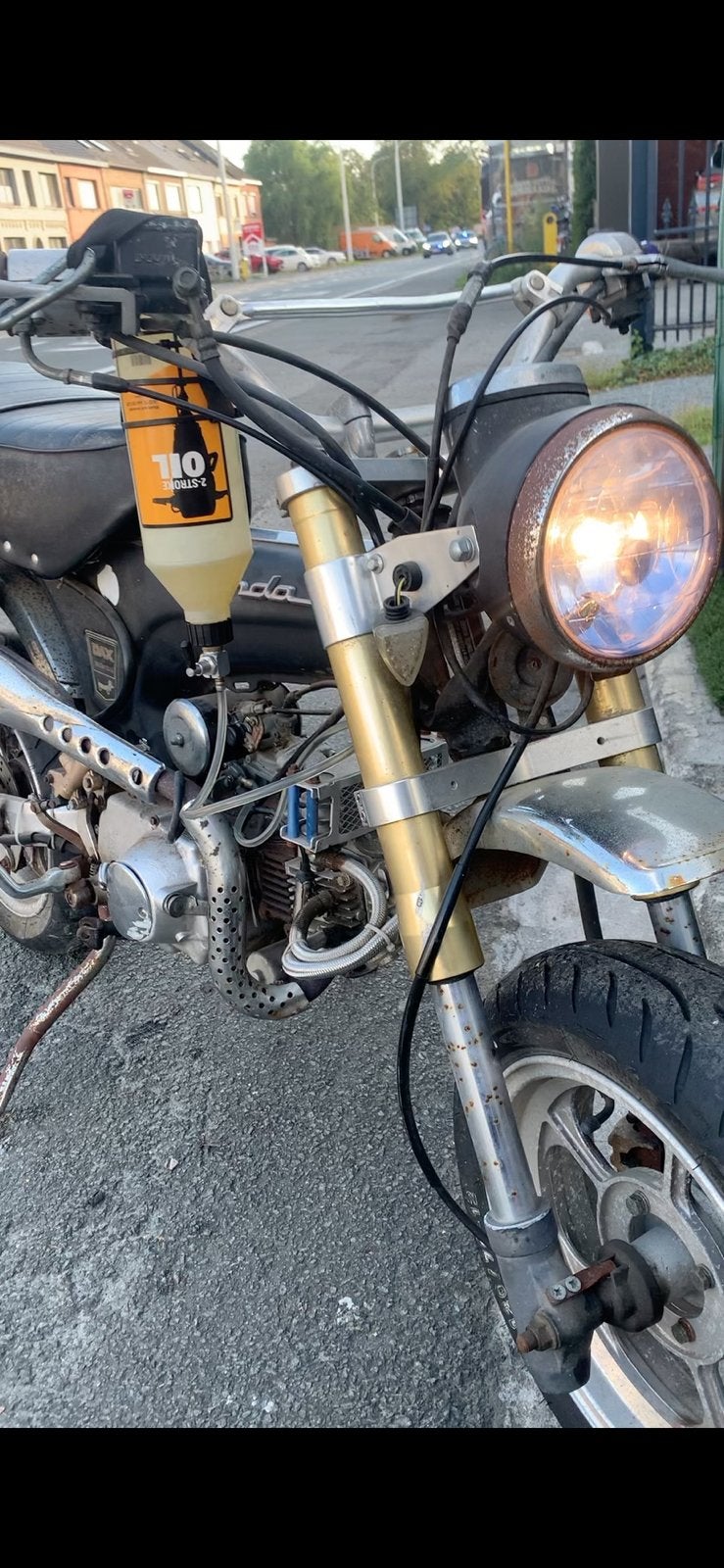 Zenhua dax, Motoren, Ophalen