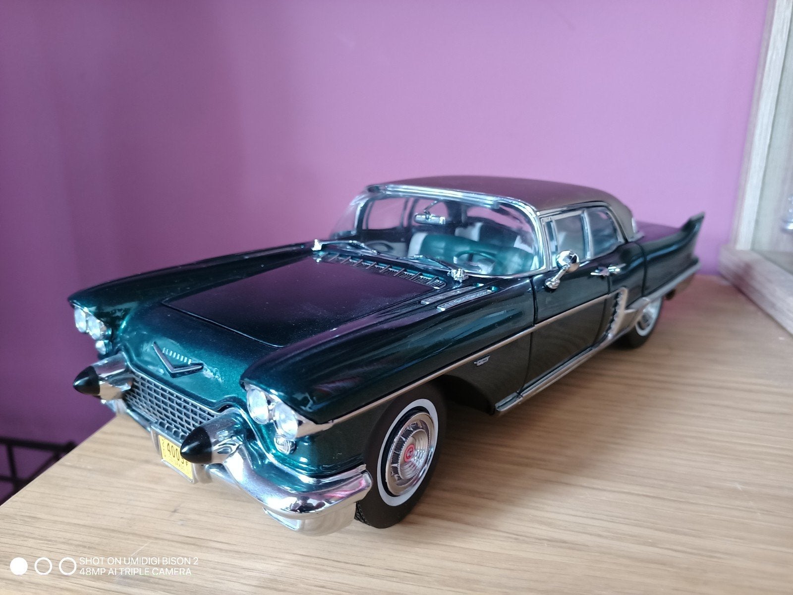 Diverse 1:18 modelauto's, Ophalen, Zo goed als nieuw, Auto