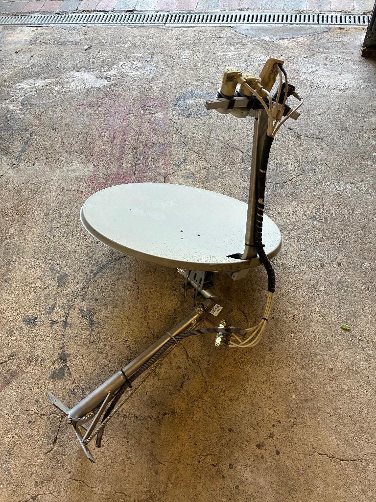 Antenneschotel, Audio, Tv en Foto, Ophalen, Gebruikt, (Schotel)antenne, Overige merken