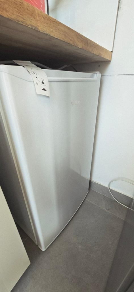 Frigo de table Valberg neuf, Electroménager, Enlèvement