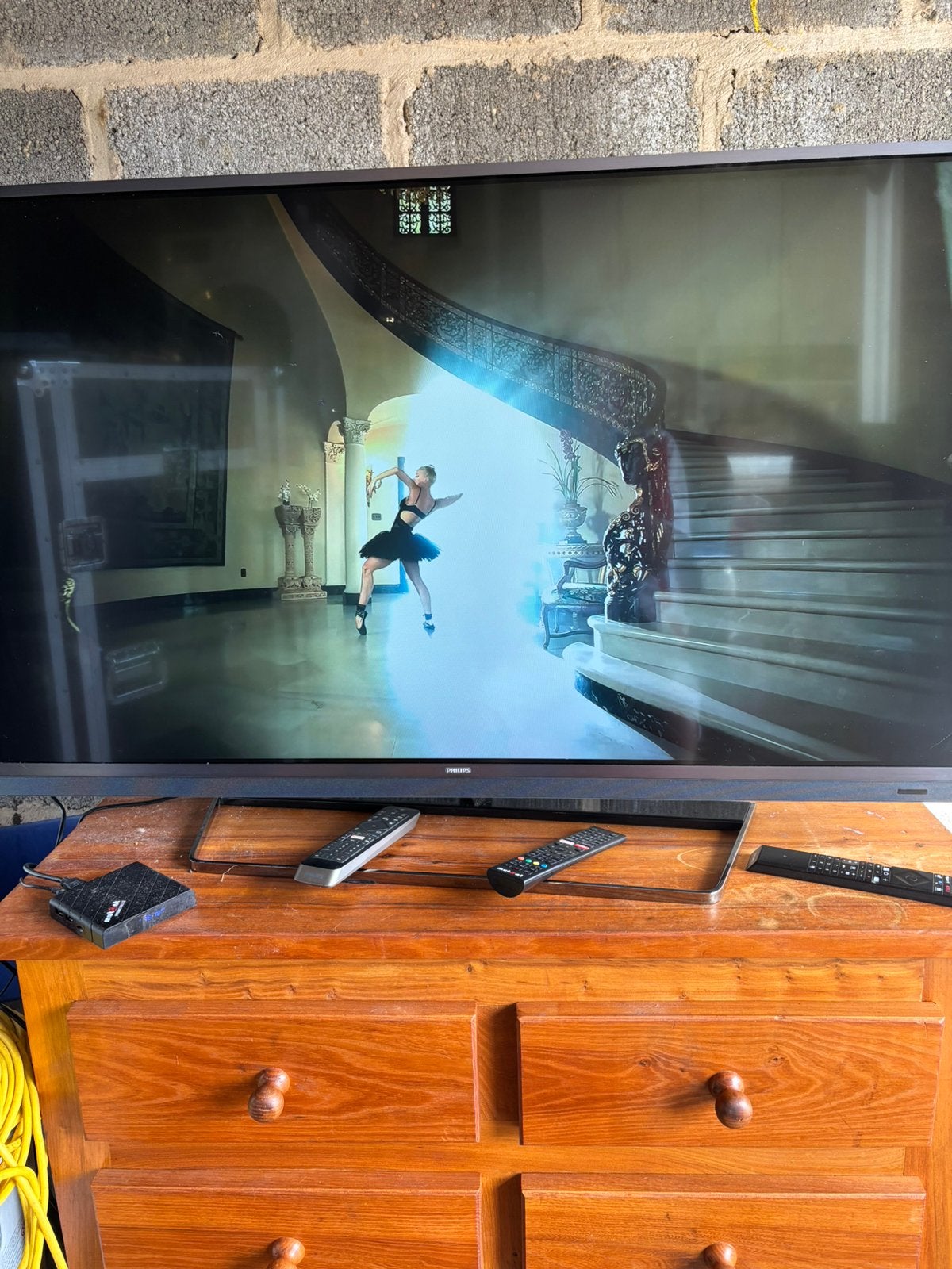 Philips smart tv lichte steenslag in het scherm, Ophalen, Zo goed als nieuw, Philips, Smart TV