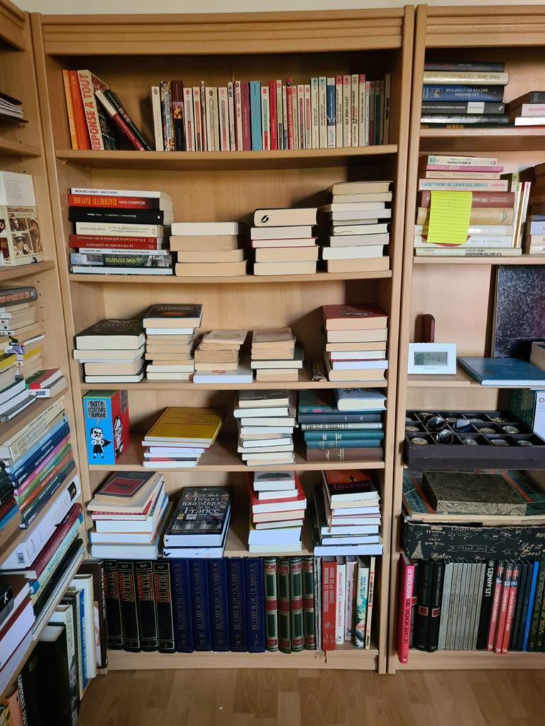 3 grote houten boekenkasten, Ophalen, Gebruikt