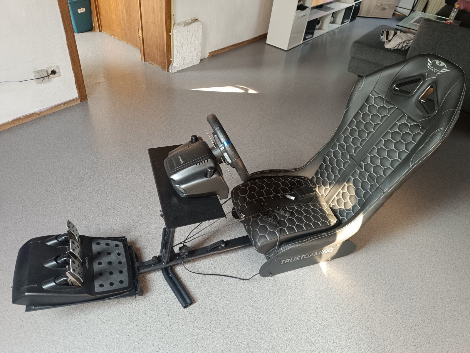 Volant Logitech G29 avec support Trust Gaming, Enlèvement ou Envoi