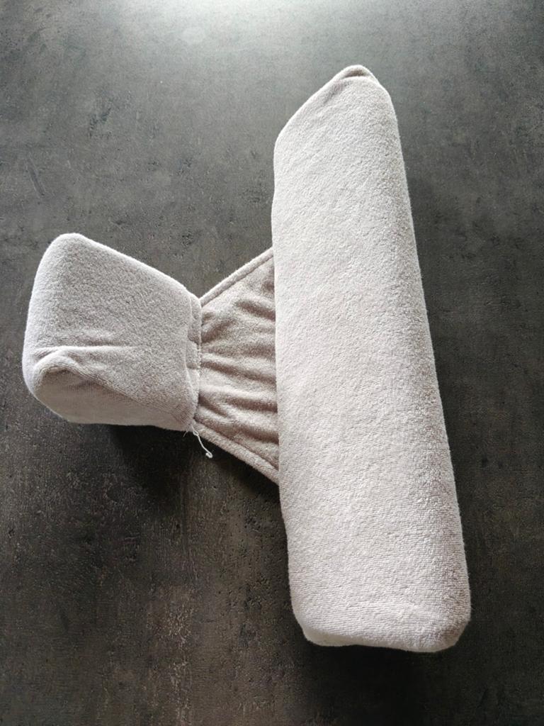 Zijligkussen 2 stuks, Kinderen en Baby's, Babymode-accessoires, Ophalen, Zo goed als nieuw, Onbekend