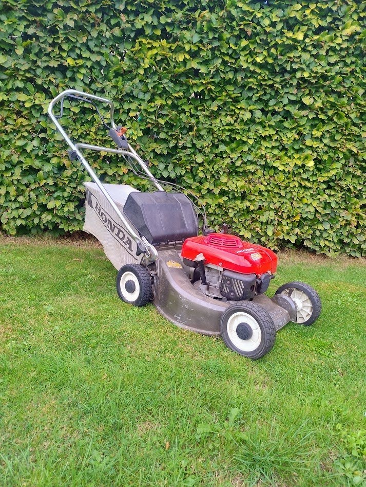 Honda grasmaaier, Tuin en Terras, Cirkelmaaier, Zo goed als nieuw, 40 t/m 49 cm, Opvangbak