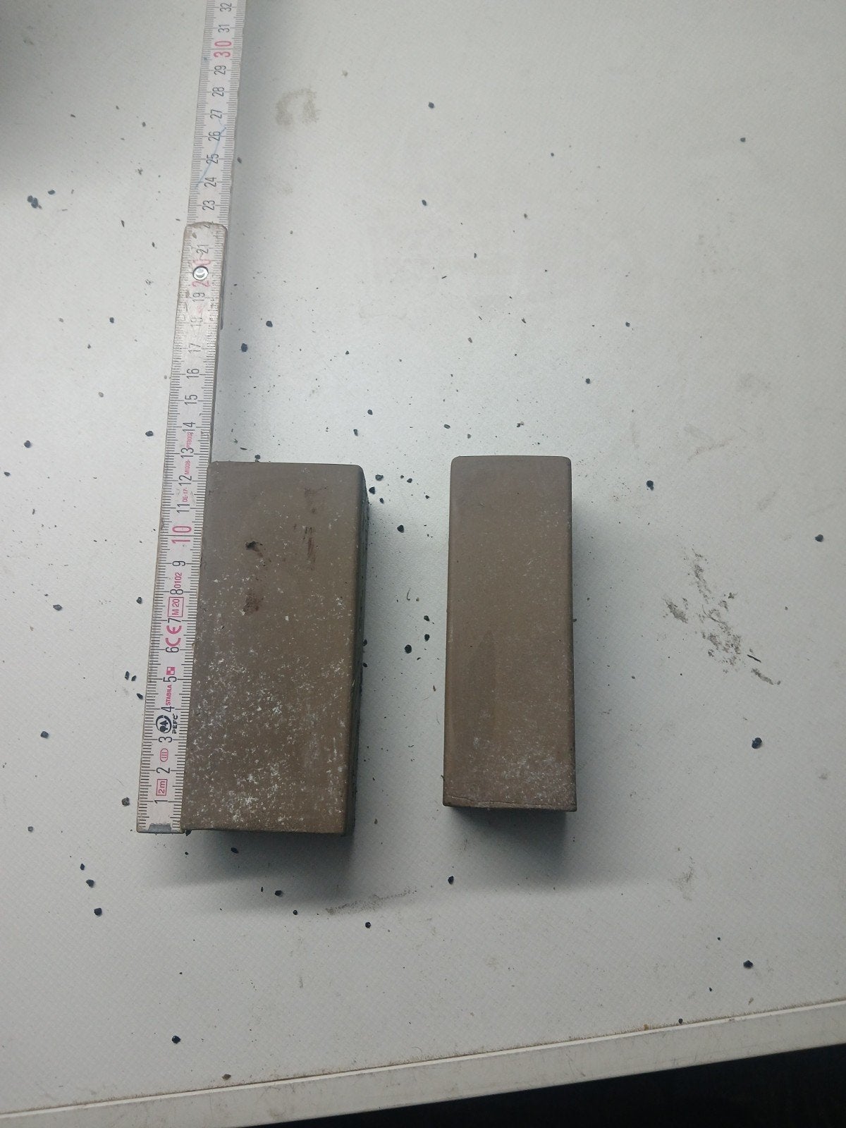 2 grottes d'élevage, Enlèvement