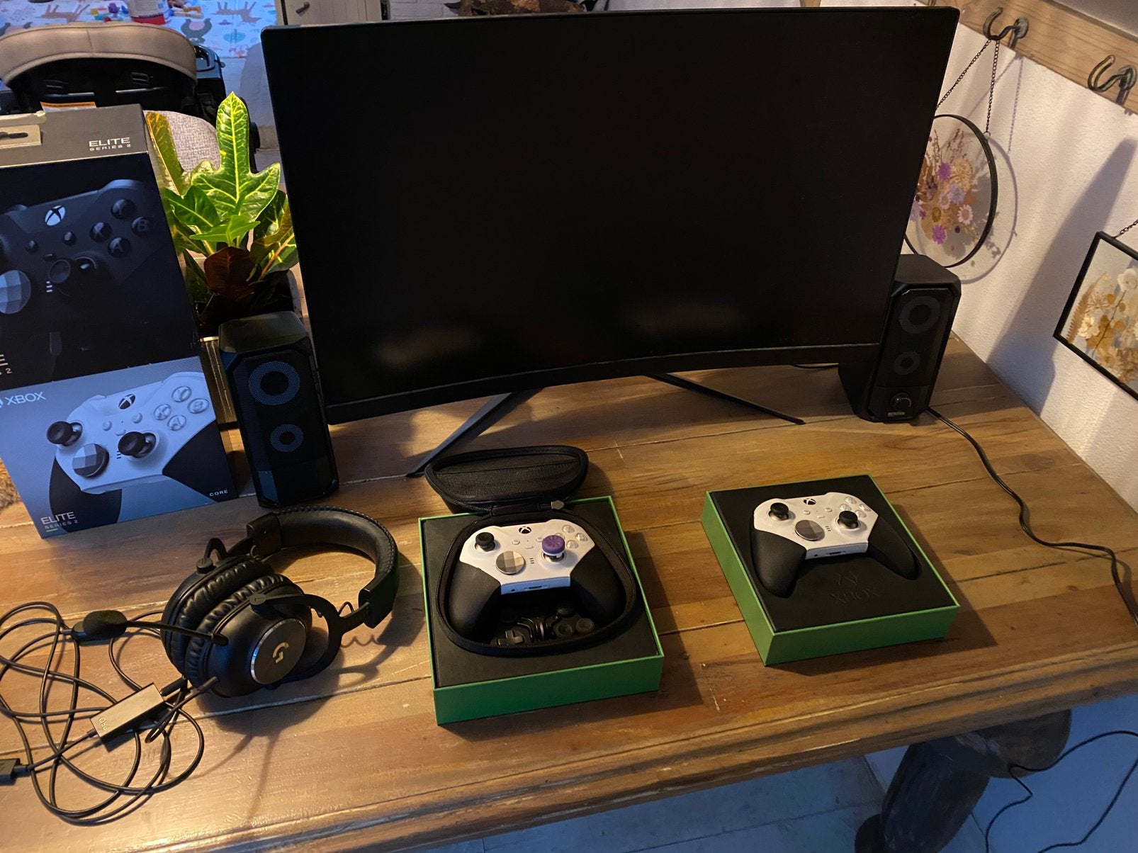 Xbox Elite Series 2, MSI 165 Hz monitor + Logitech pro heads, Games en Spelcomputers, Ophalen, Zo goed als nieuw