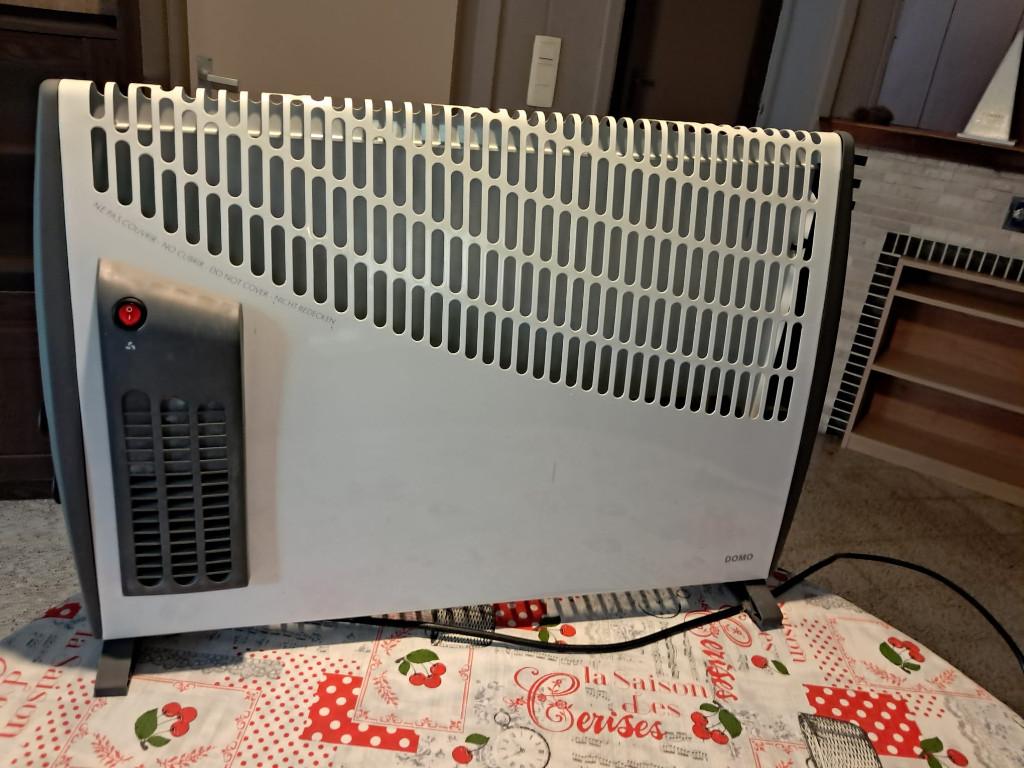 Elektrische ventilatorkachel (warme/ koude lucht) - van Domo, Doe-het-zelf en Bouw, Ophalen, 30 tot 80 cm, Gebruikt, Overige typen