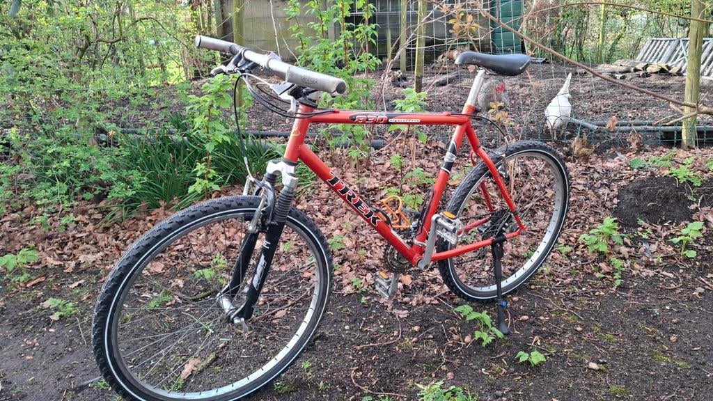 Te kapellen TREK mtb 26 inch Nieuwe banden rijklaar, Ophalen, Zo goed als nieuw, Trek, 53 tot 57 cm
