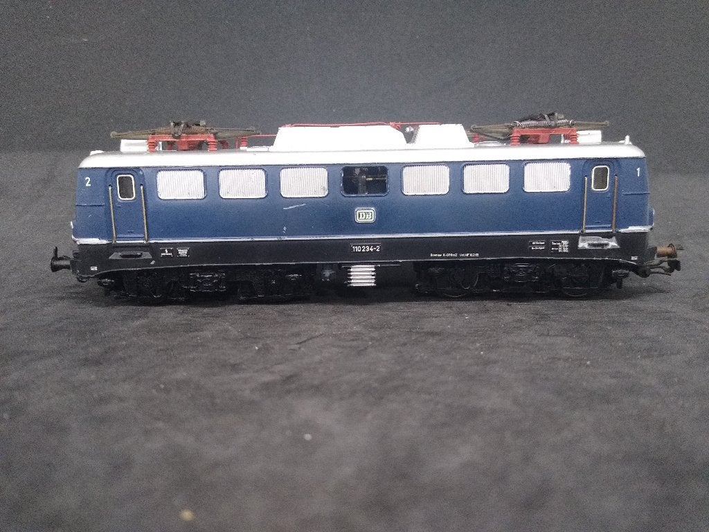Märklin 3039 H0 Elektrische loc BR 110 van de DB, Analogique, Enlèvement ou Envoi, Courant alternatif, Utilisé