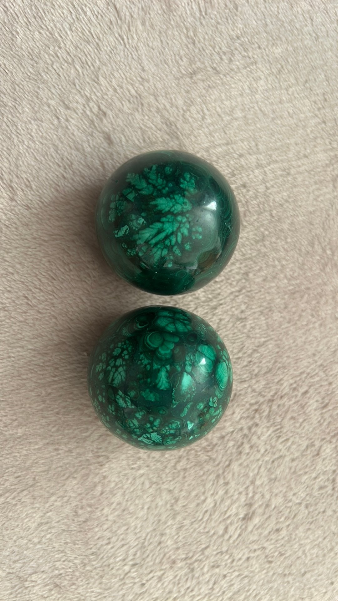 2 boules de malachite katanga congo, Collections, Enlèvement ou Envoi, Minéral