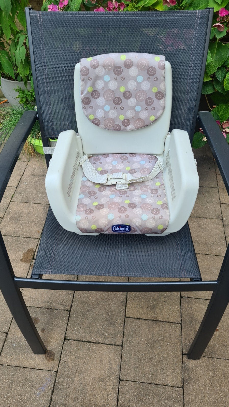 Chicco meeneembare stoelverhoger, Kinderen en Baby's, Ophalen, Zo goed als nieuw, Afneembaar eetblad