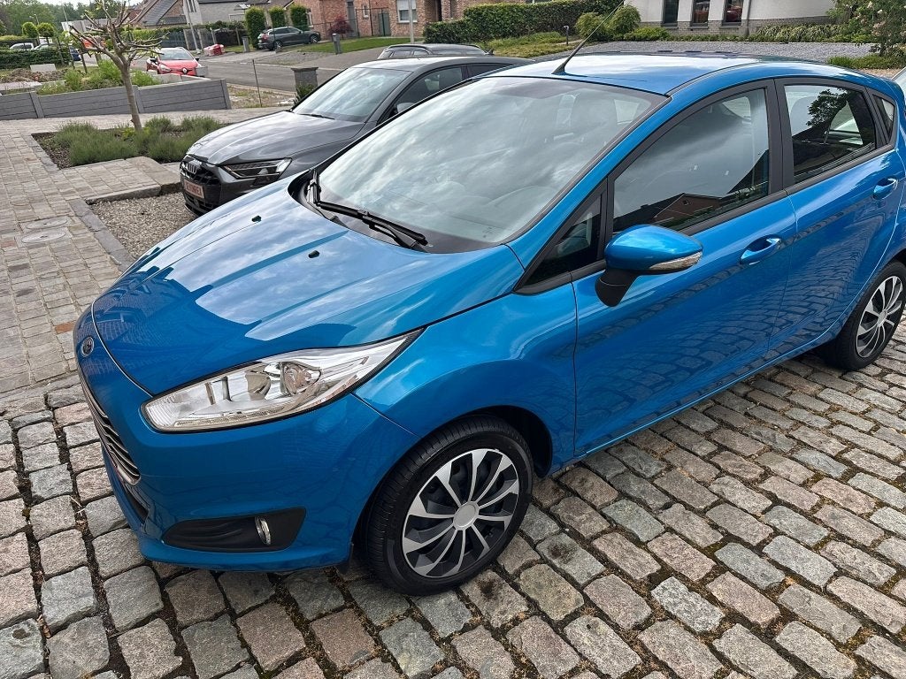 Ford fiesta, Autos, Achat, Boîte manuelle, 5 portes, 1250 cm³