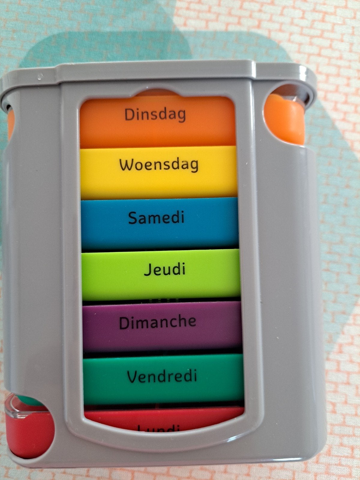 2 Pillendoosjes 7 dagen., Diversen, Ophalen, Zo goed als nieuw