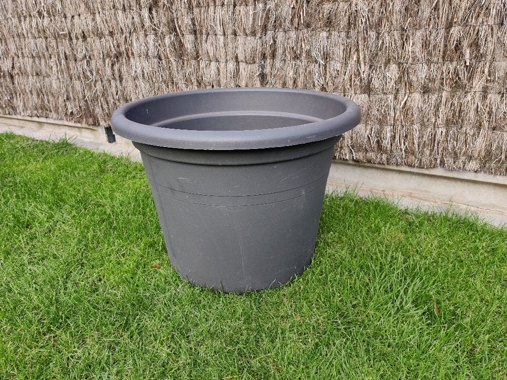 Grote Bloempot in PVC voor zowel Buiten als Binnen, Tuin en Terras, Ophalen, Kunststof, Gebruikt, 40 cm of meer
