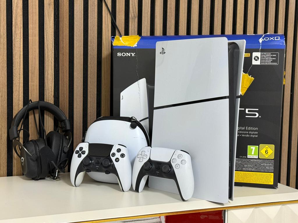 PS5 DIGITAL EDITION, Games en Spelcomputers, Spelcomputers | Sony PlayStation 5, Ophalen, Zo goed als nieuw