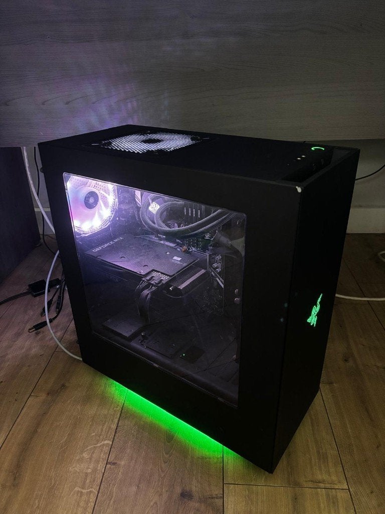 Gaming PC – RTX 3060 Ti – i5-9600K – 32GB RAM – NZXT Razer, 32 GB, Custom Build, 4 Ghz ou plus, Enlèvement