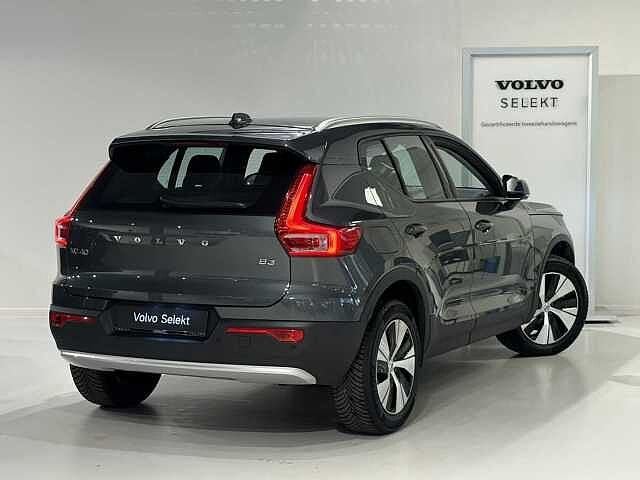 Volvo XC40 B3 Mild-hybride  + LEDER/PDC VOOR EN ACHTER, Auto's, Volvo, Automaat, Euro 6, Hybride Elektrisch/Benzine, Te koop