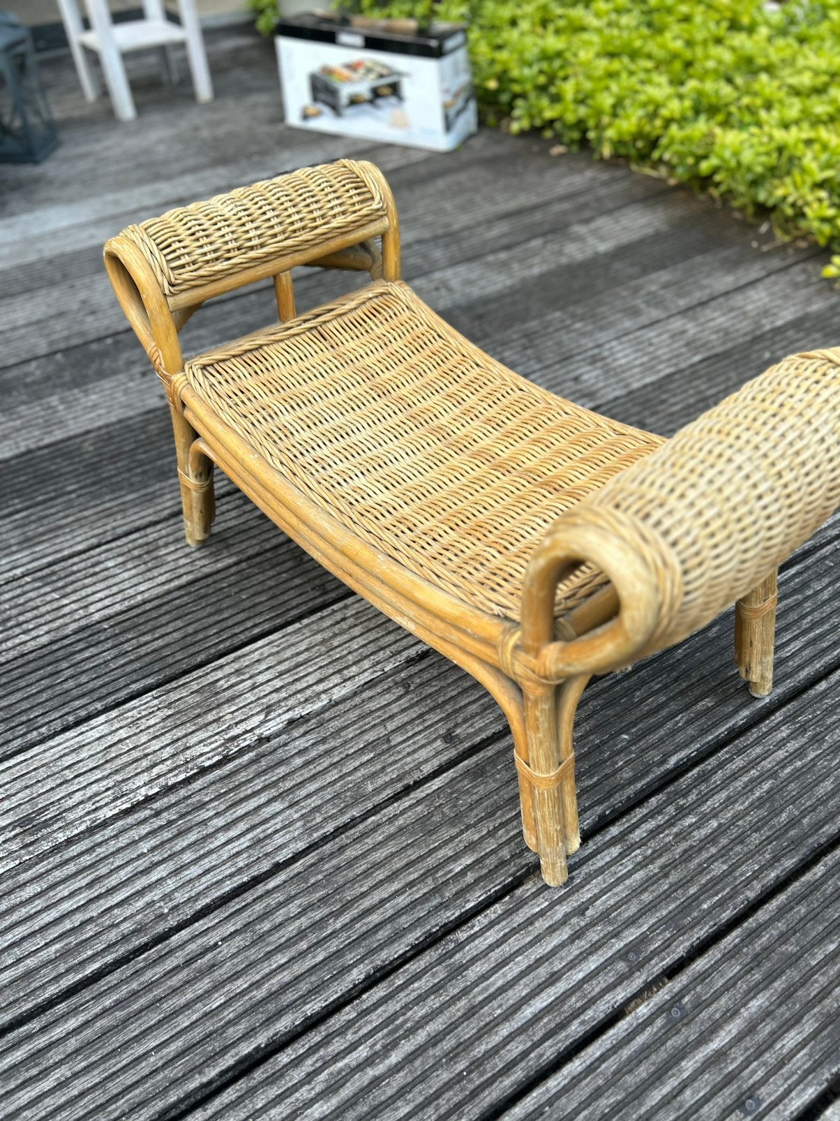 Rotan voetenbankje ( of kinderstoeltje), Ophalen, Zo goed als nieuw