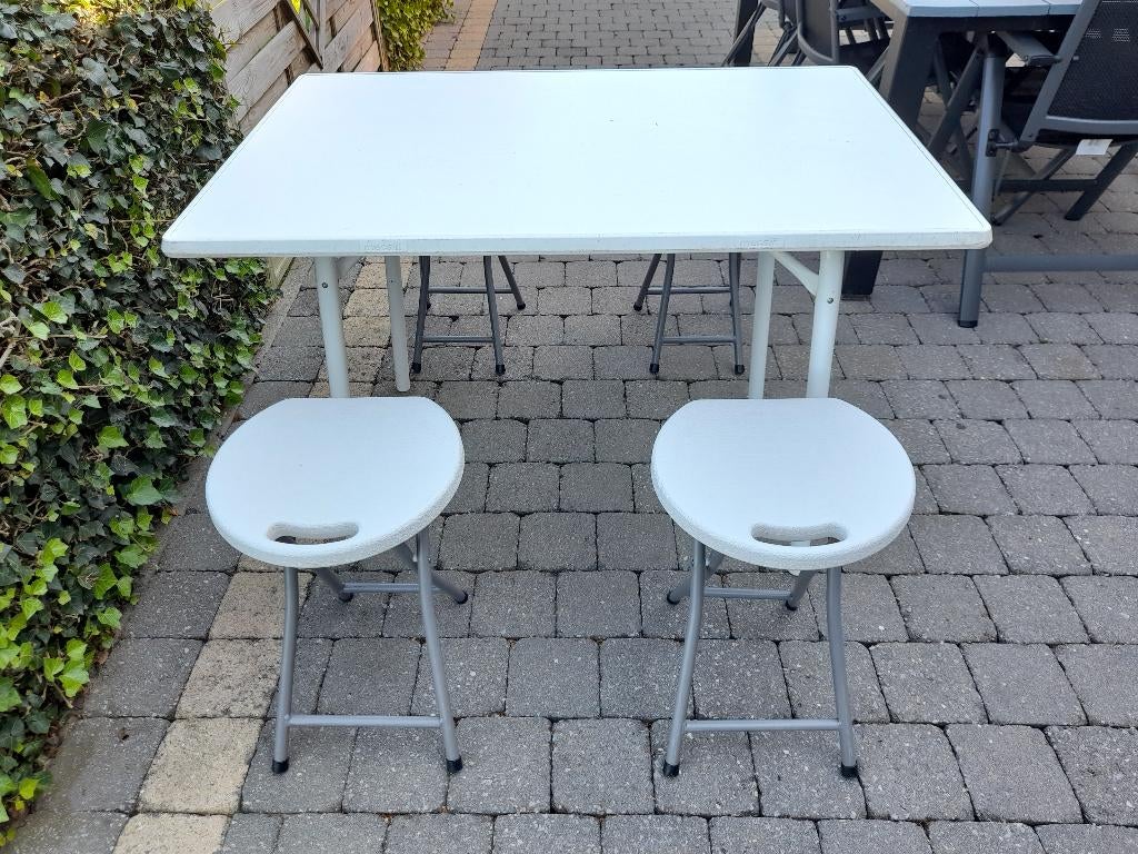 A LOUER - 2 Tables pliantes, Enlèvement, Utilisé, Rectangulaire, 75 cm ou plus