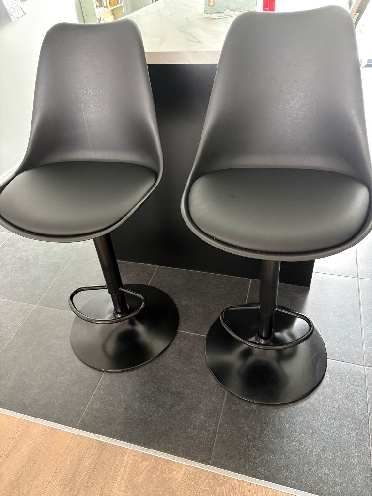 Tabouret réglable Alterego Noir 'TUTO', Maison & Meubles, Tabourets de bar, Utilisé, 60 à 90 cm, Synthétique, 2 tabourets, Réglable en hauteur