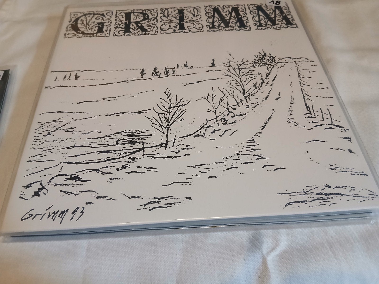 Vinyl black metal. Grimm., Enlèvement ou Envoi, Black metal
