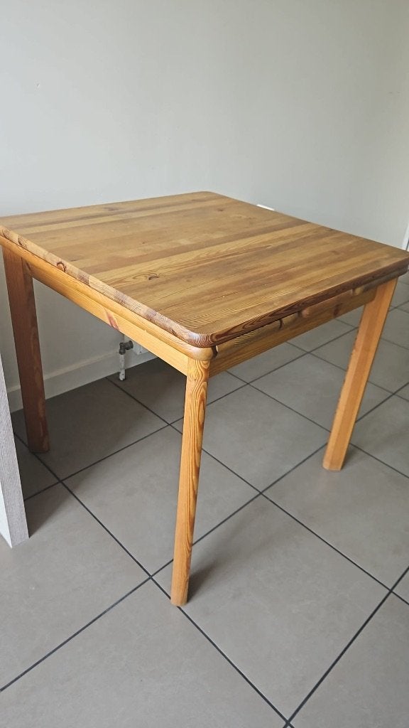 Keukentafel (uitschuifbaar), massief grenenhout, Huis en Inrichting, Ophalen, Gebruikt, Grenenhout