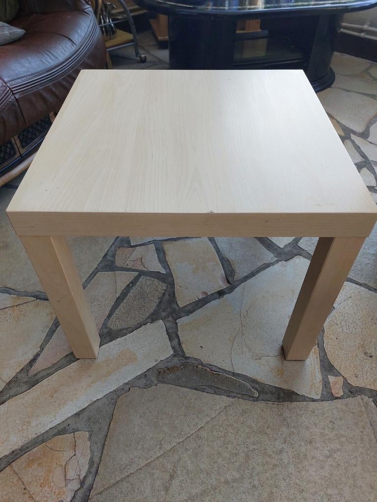 Ikea bijzettafel, Ophalen