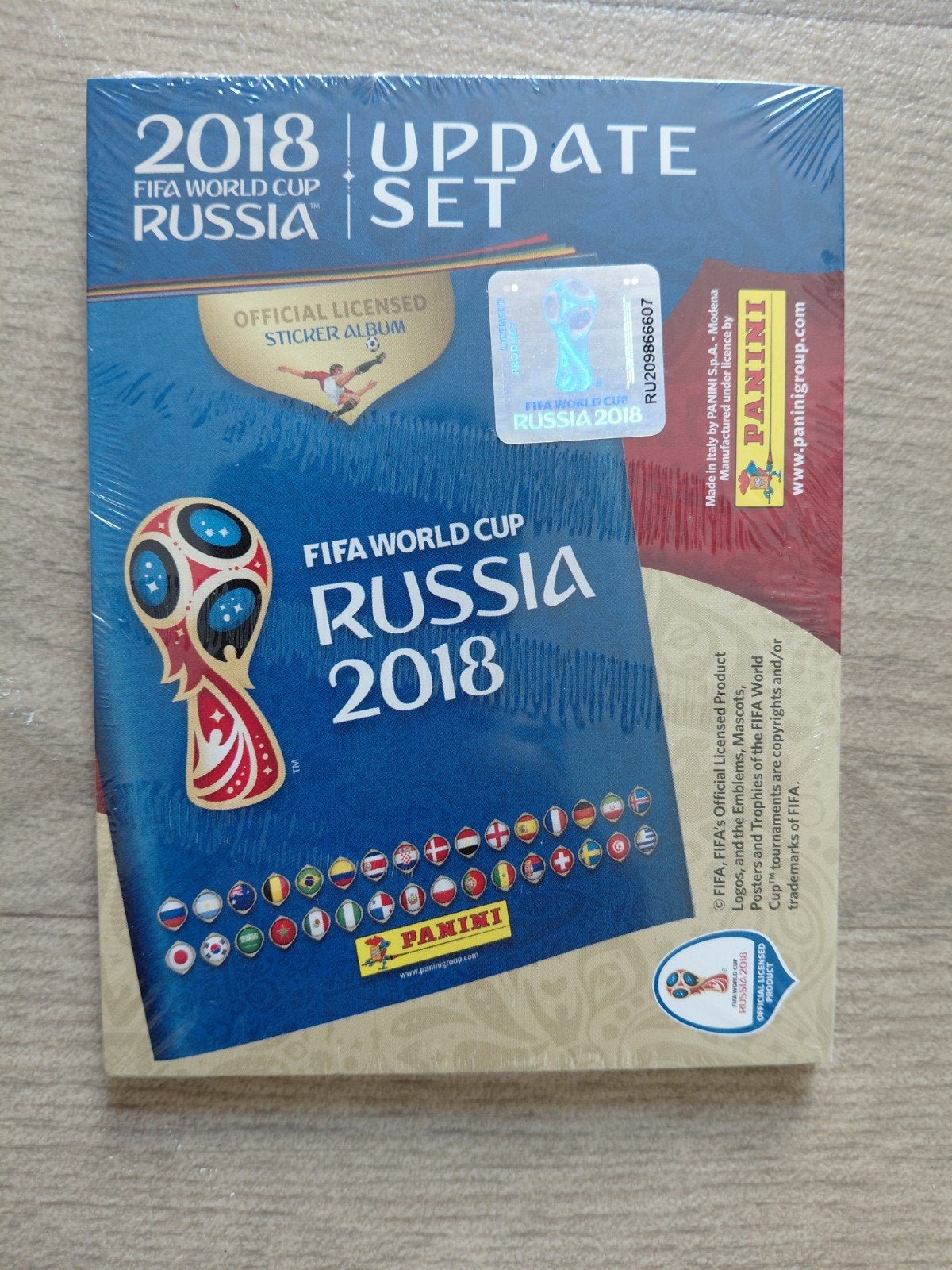 Panini world cup 2018 update set stickers sealed, Ophalen of Verzenden, Sticker