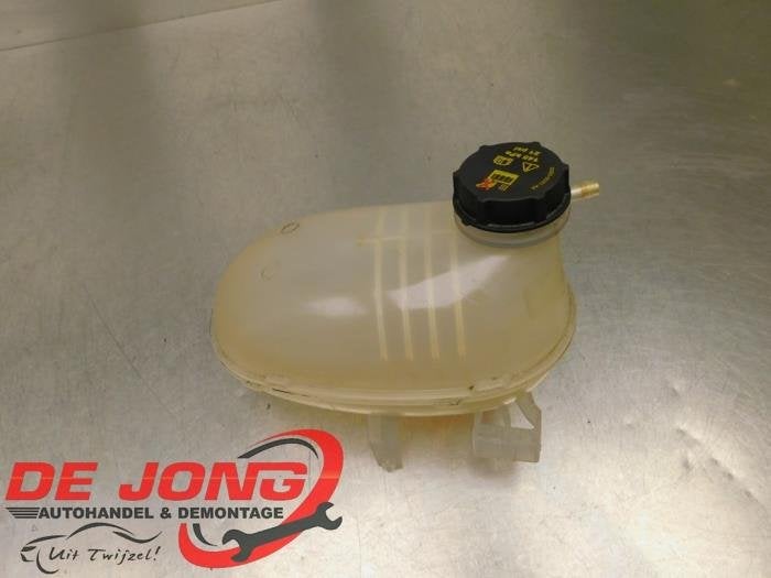 Réservoir d'expansion d'un Ford Kuga, -, 3 mois de garantie, -, -