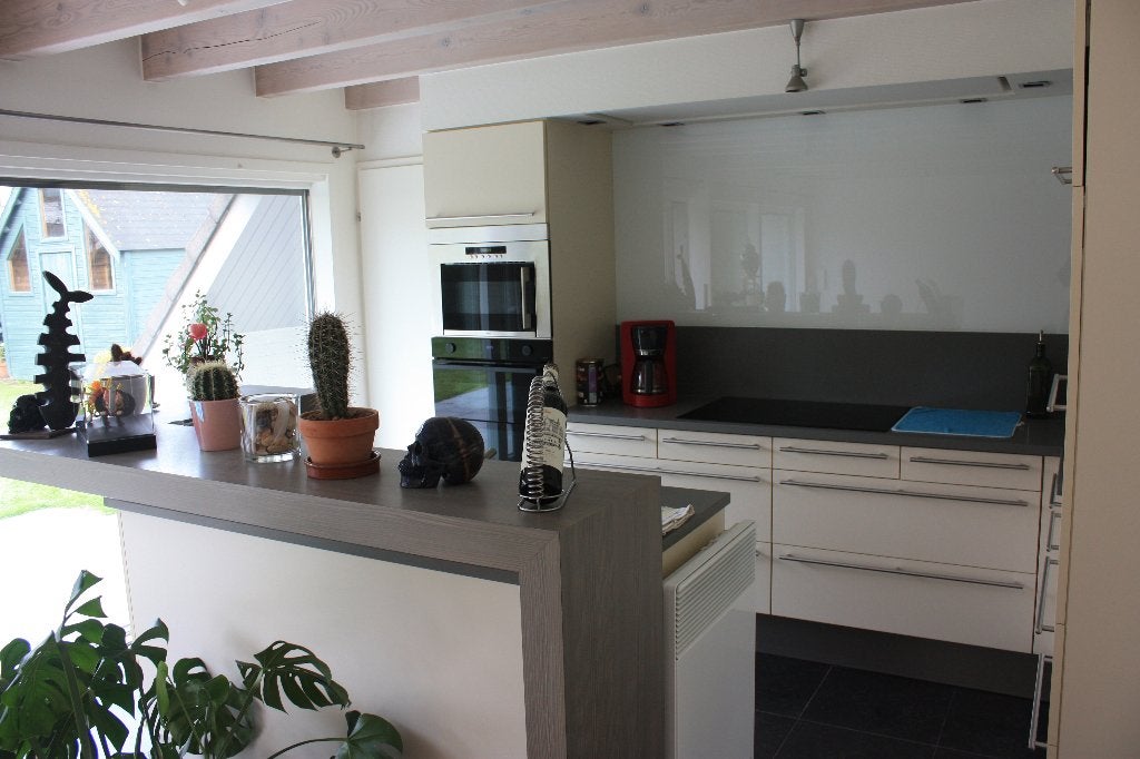 prachtige ivoorkleur siematic hoekkeuken met eiland, Huis en Inrichting, Ophalen, Hoekkeuken, Zo goed als nieuw, Crème