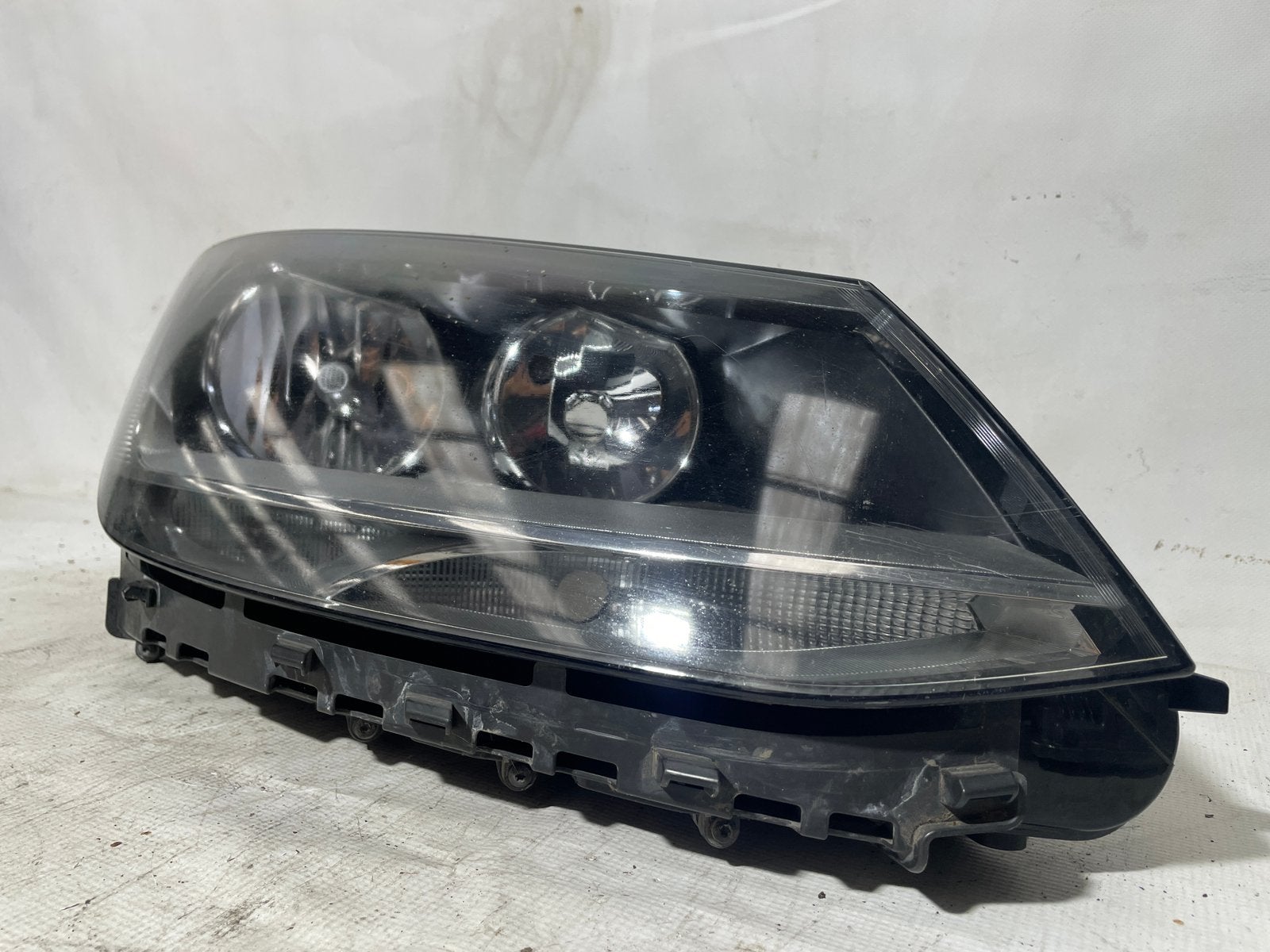Phare droite VW SHARAN   7N1941006C, Enlèvement, Utilisé, BMW