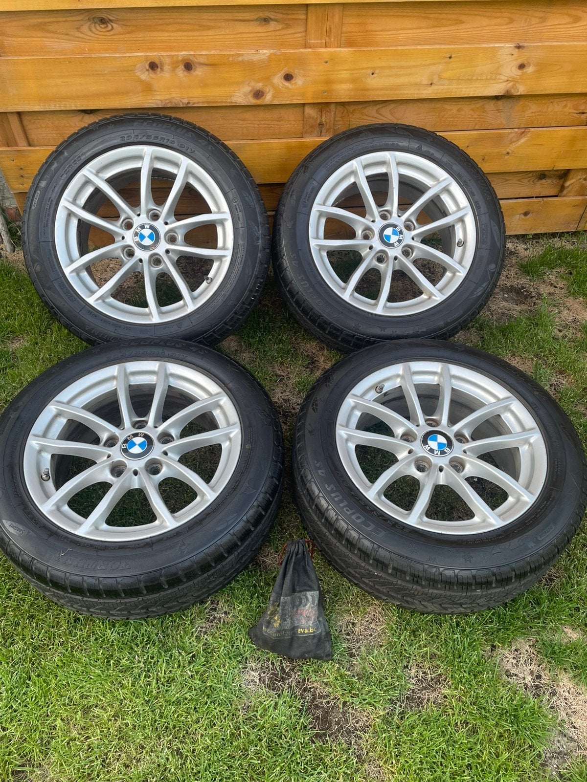 5x120 velgen 16inch Bmw 4seizoenen banden  TPMS, Ophalen, Zo goed als nieuw