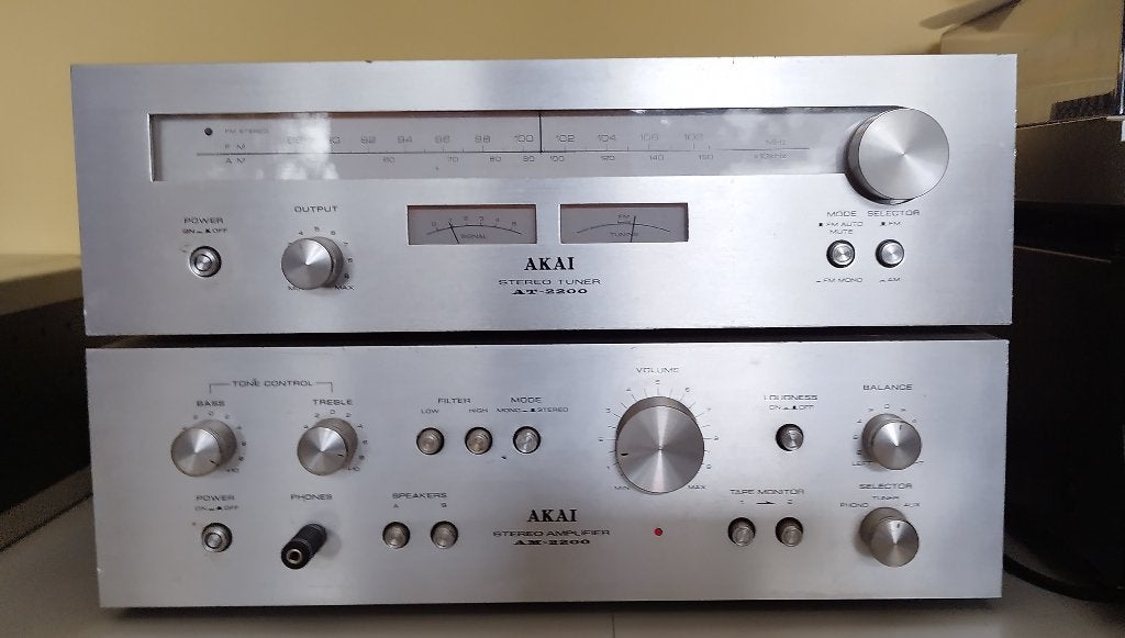 AKAI vintage set Tuner+ Versterker, Audio, Tv en Foto, Ophalen of Verzenden, 60 tot 120 watt