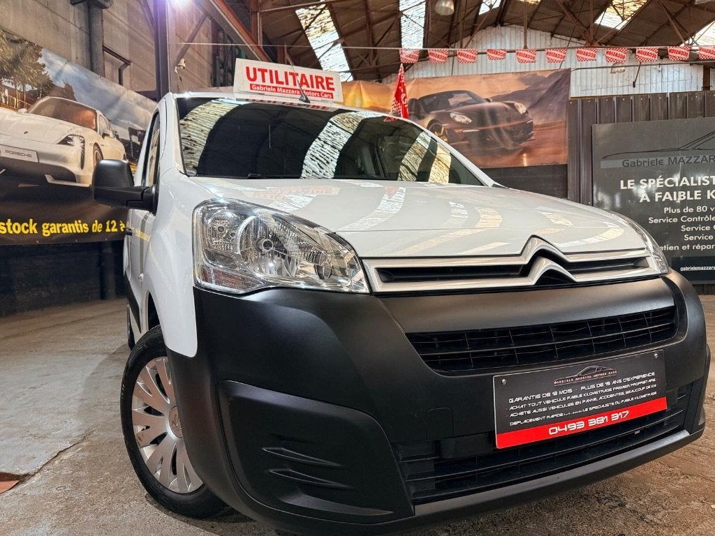 Citroën Berlingo 1.6blue hdi Util  3places CarPlay GPS Airco, Autos, Achat, 6 portes, Euro 6, Entreprise