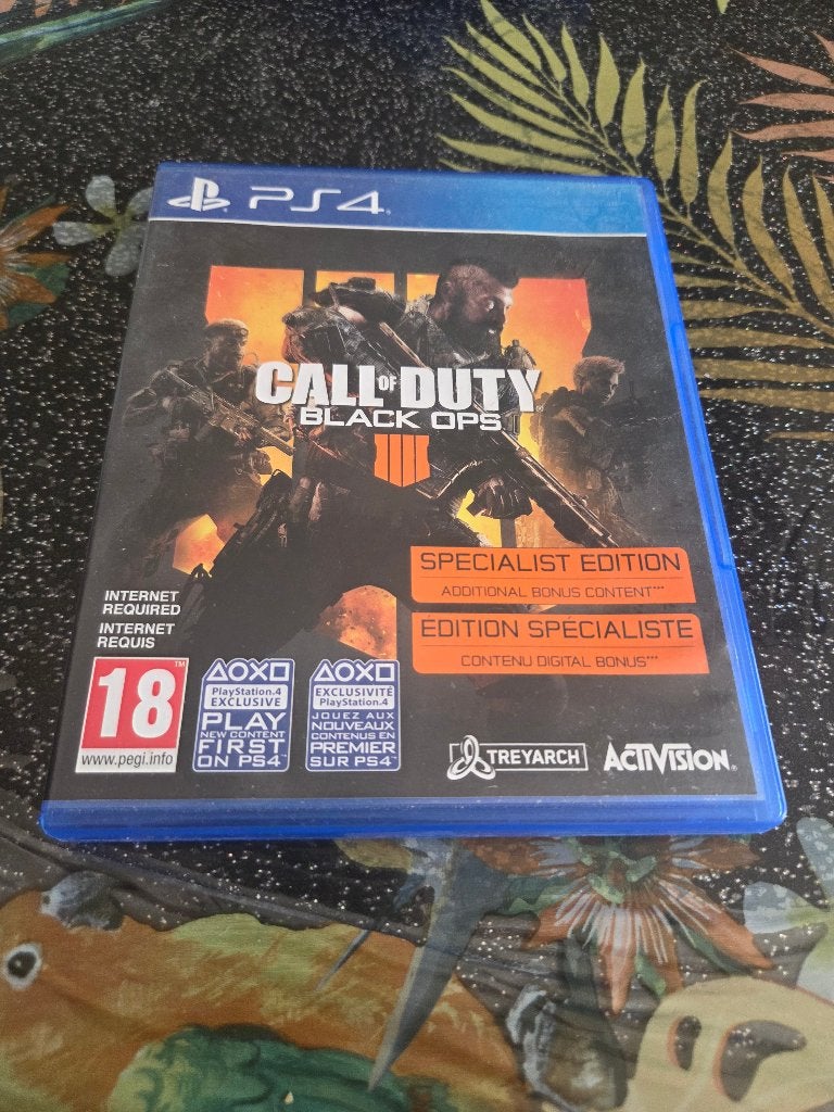 Jeu ps4 call of duty black ops 4, Enlèvement, Comme neuf