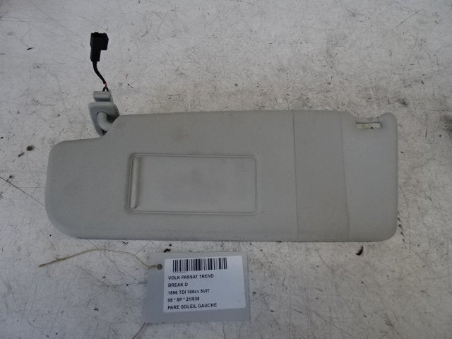 PARE-SOLEIL GAUCHE Volkswagen Passat Variant (3C5), Volkswagen, Mevr. I. Hauben, Utilisé, Rue de l'Espoir 34 34
4030  GRIVEGNÉE, BE