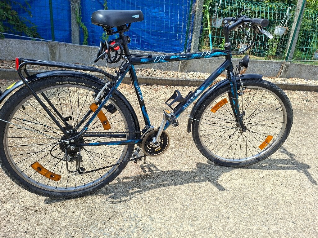 Citybike merk Atlas voor jongens, Fietsen en Brommers, Fietsen | Jongens, Gebruikt, Velgrem, Atlas, Handrem