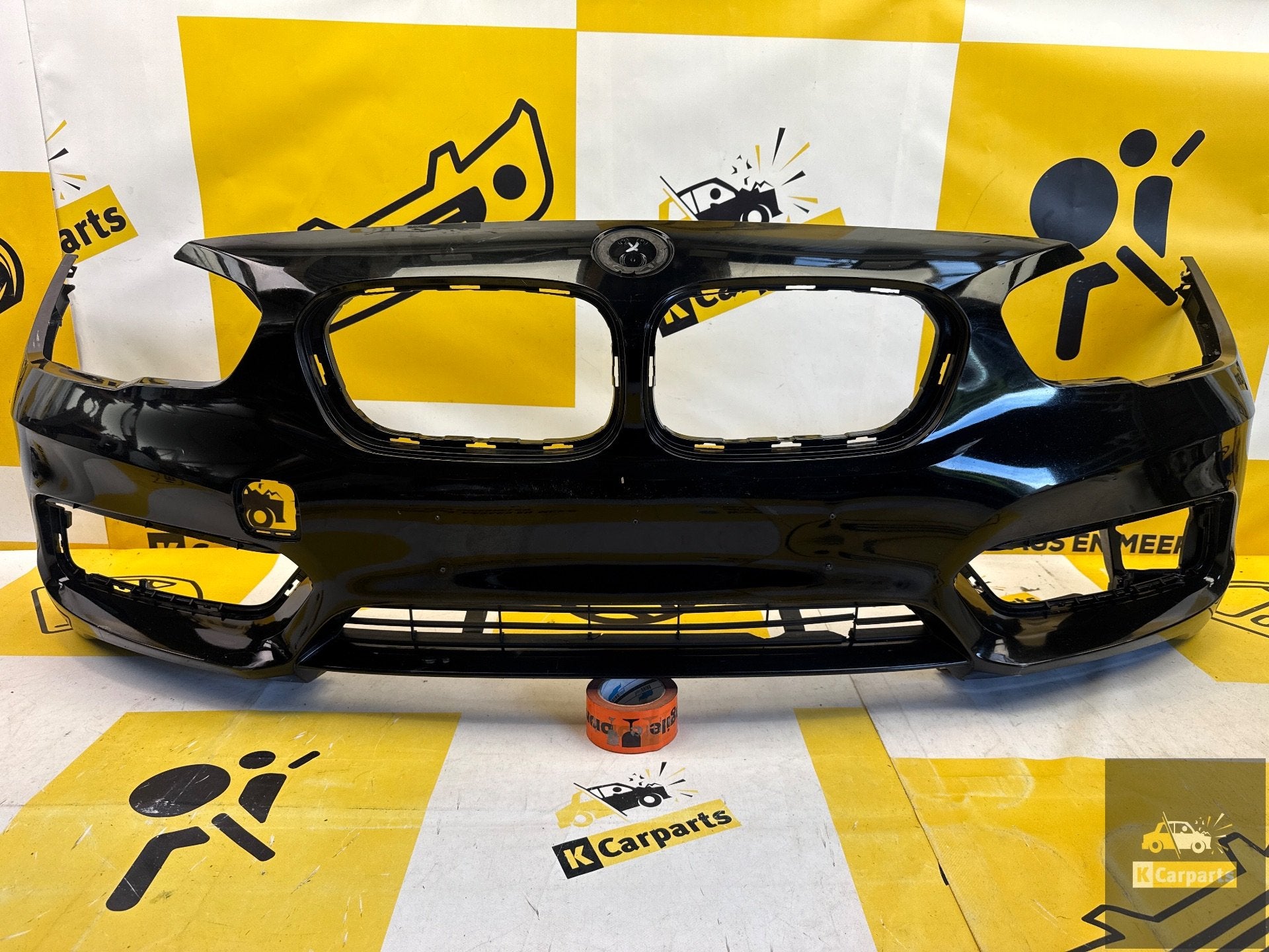 Bmw 1-serie F20 Facelift voorbumper 51117371736 bumper, Petuelring 130
80788  Munich, DE, Gebruikt, Voor, Info@bmw.de