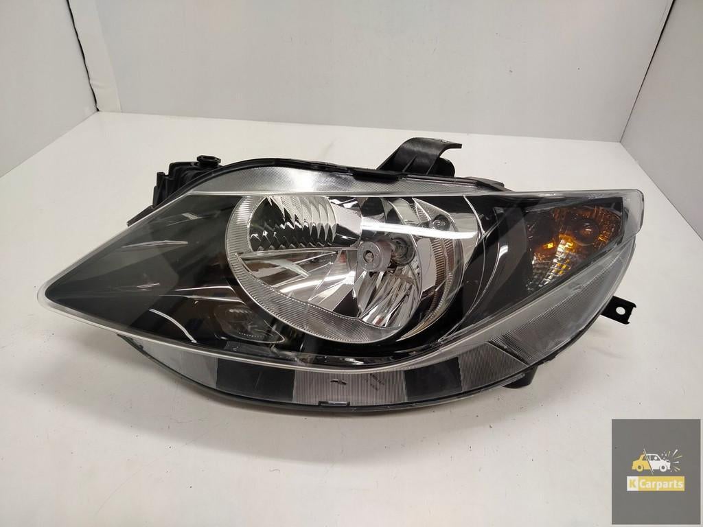 Seat Ibiza IV 6J Lamp links normaal Perfect NIEUW, Auto-onderdelen, Gebruikt, Autovia A-2, Km 585 585
08760  Martorell, ES, SEAT S.A.