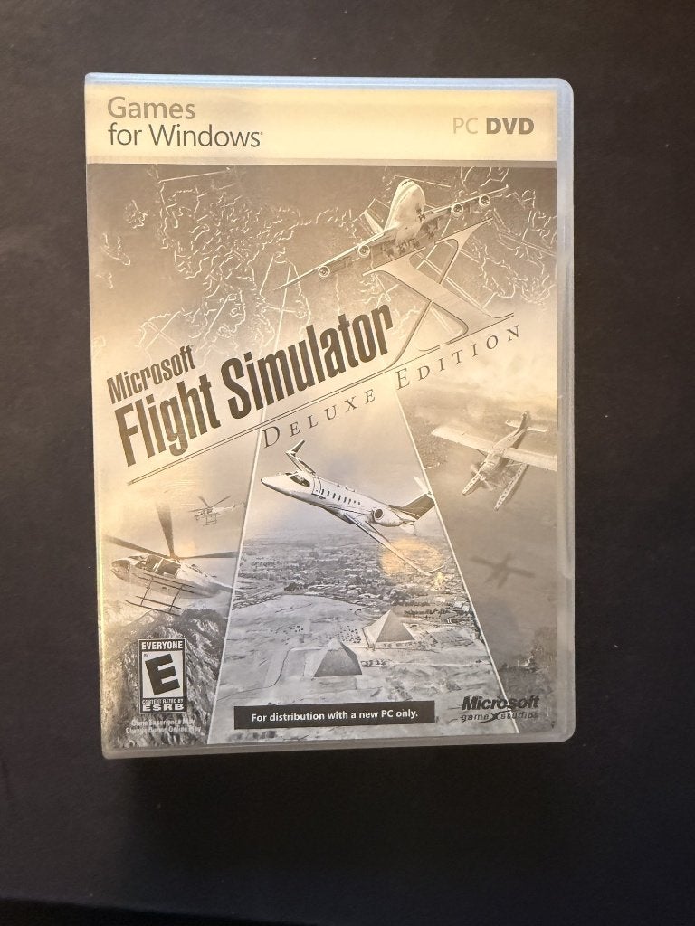 Microsoft Flight Simulator X Deluxe Edition – PC DVD, Ophalen of Verzenden, Gebruikt, Online