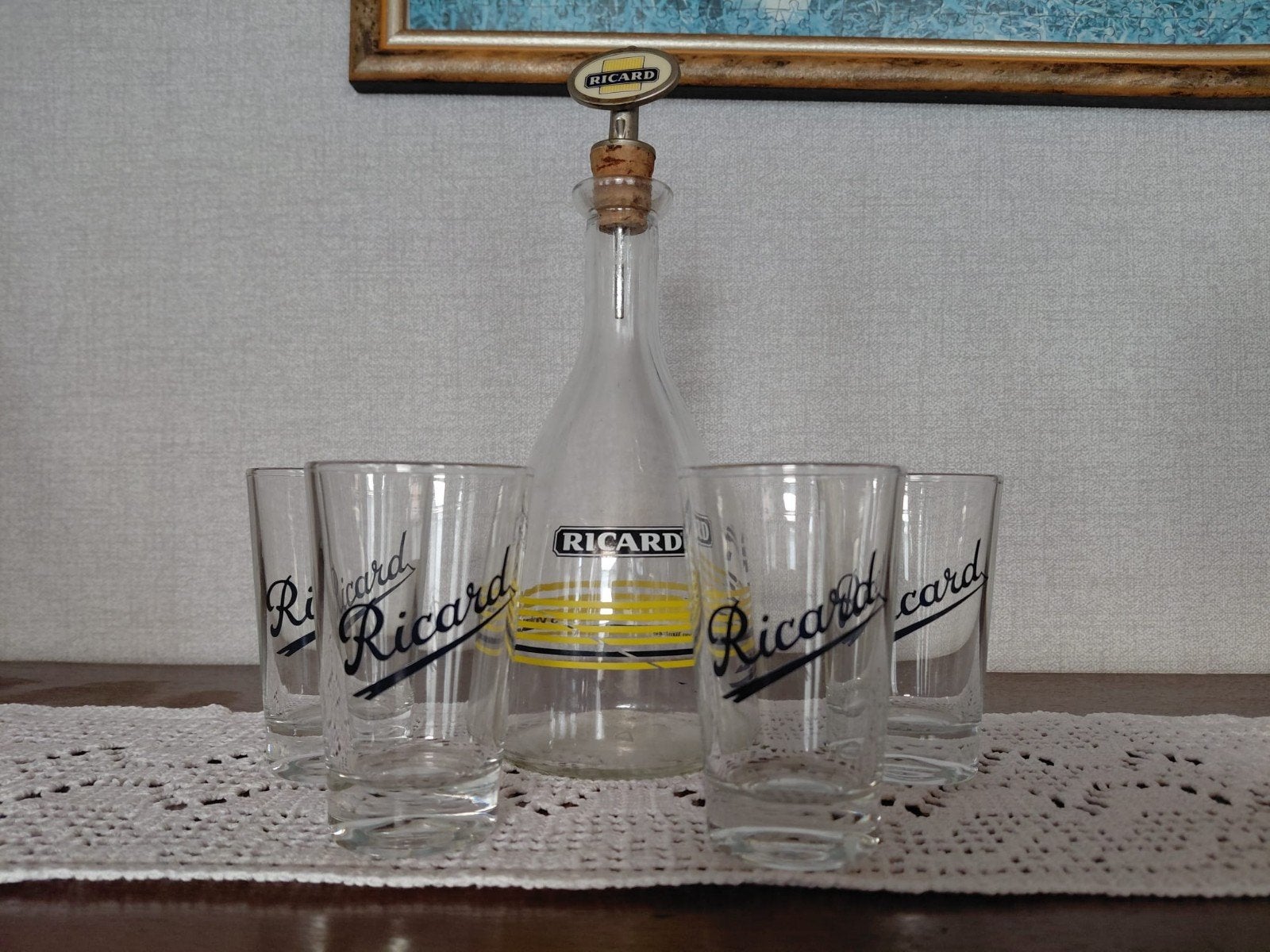 Ensemble carafe à eau + bouchon-doseur + verres Ricard, Enlèvement, Comme neuf, Ustensile