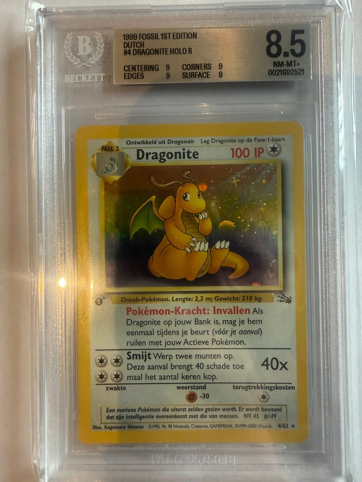 Pokémon BGS 8,5 First Edition Holo Dragonite #4, Enlèvement ou Envoi, Comme neuf, Cartes en vrac, Foil