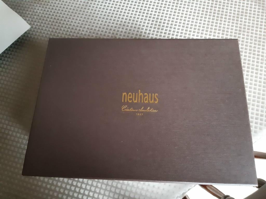 CHOCOLATIERE DE NEUBOURG, Enlèvement, Neuf