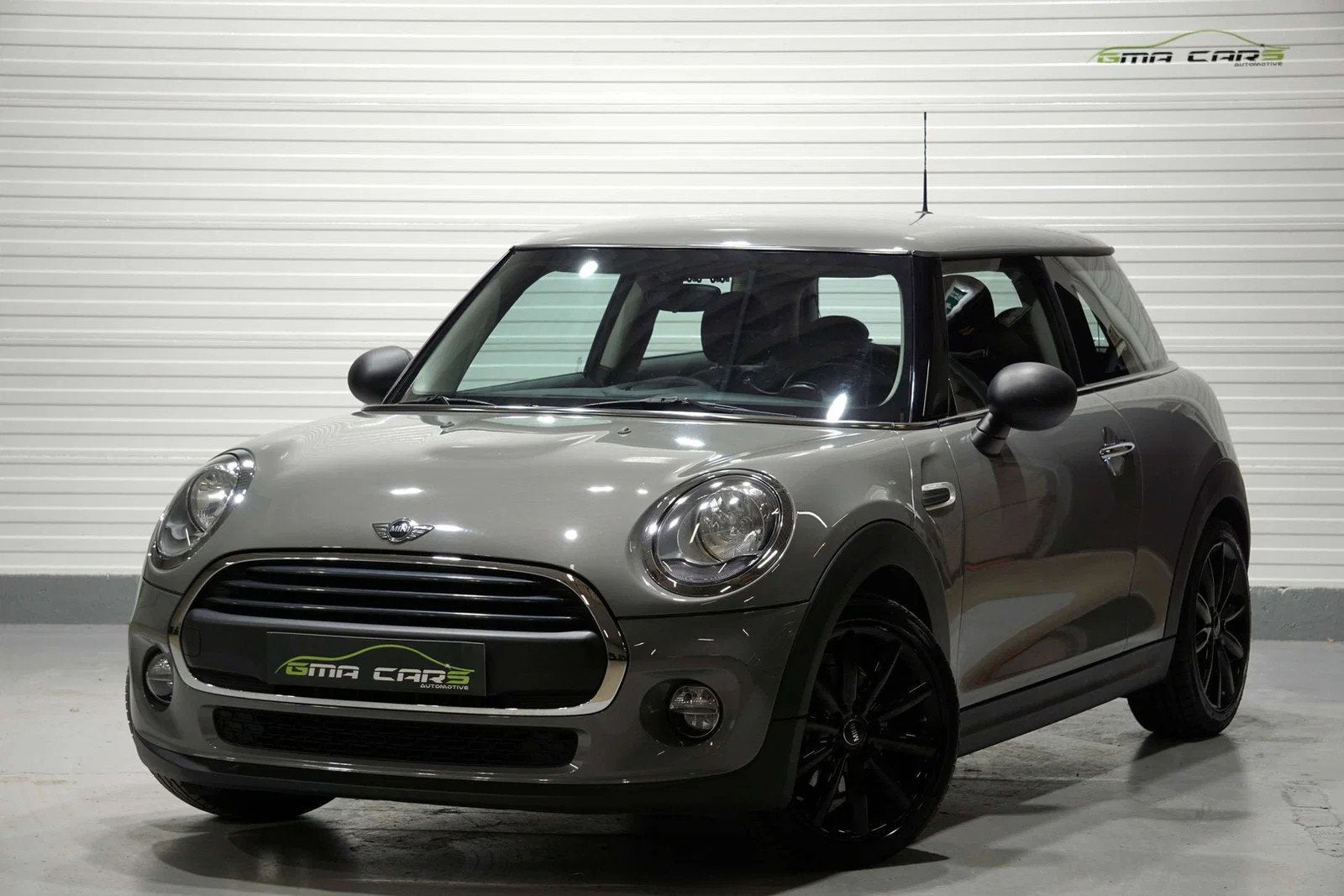 MINI One Mini 1.2 One Benzine- Airco-PDC-Navi-Cruise-Garanti, Autos, Achat, Euro 6, Noir, Berline