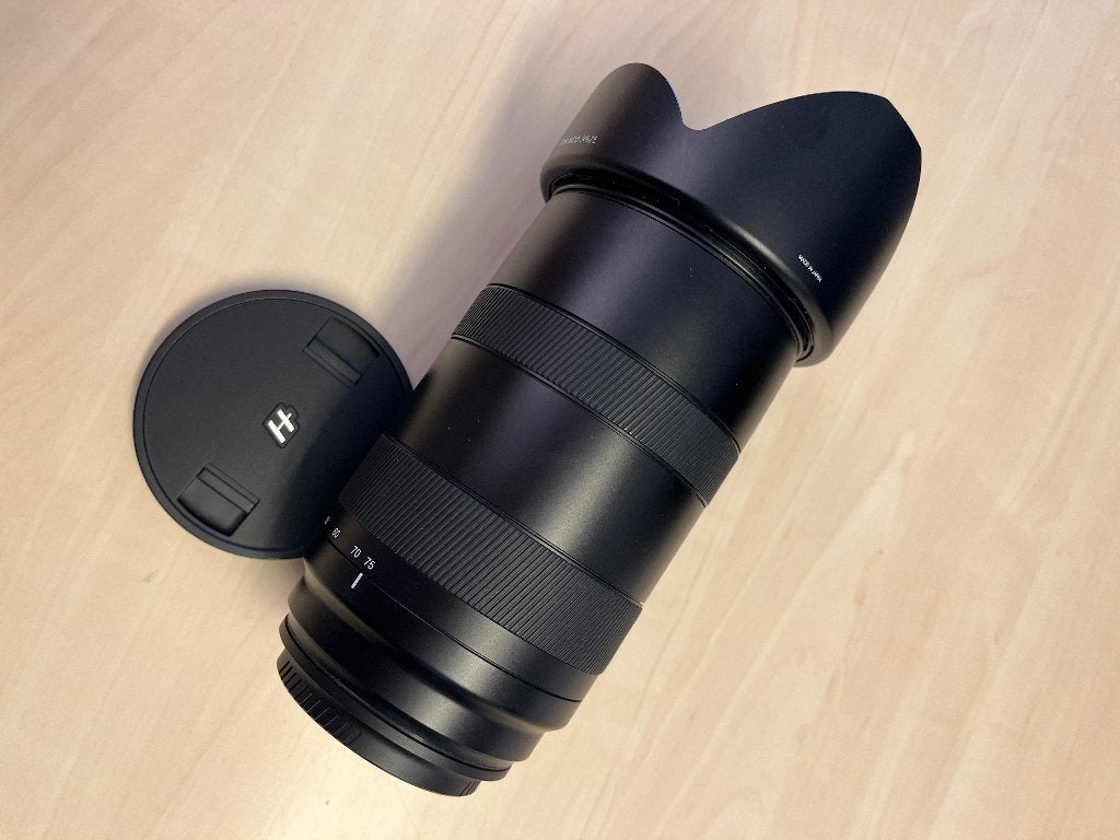 Hasselblad XCD 35 - 75   f3,5-4,5 zoomlens   ( - 45% !!!! ), Ophalen, Standaardlens, Hasselblad, Beschermhoes/tas